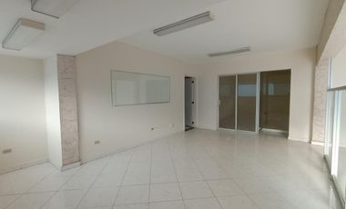 Oficina en Renta al Norte de Puebla en Parque de Almacenamiento Published