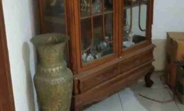 Rumah sewa Kutisari Siwalankerto Surabaya Timur dekat petra