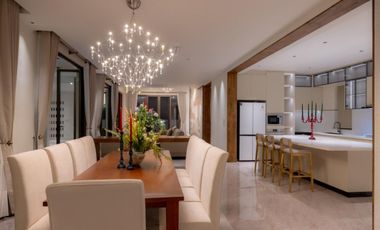 Premium villa for sale, fully furnished, beautiful view, quiet, prime location, Saraphi District, Chiang Mai