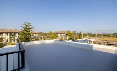 Premium villa for sale, fully furnished, beautiful view, quiet, prime location, Saraphi District, Chiang Mai