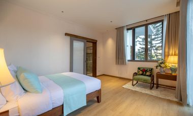 Premium villa for sale, fully furnished, beautiful view, quiet, prime location, Saraphi District, Chiang Mai