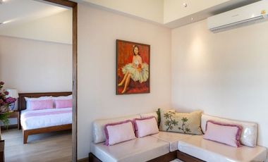 Premium villa for sale, fully furnished, beautiful view, quiet, prime location, Saraphi District, Chiang Mai