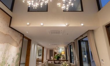 Premium villa for sale, fully furnished, beautiful view, quiet, prime location, Saraphi District, Chiang Mai