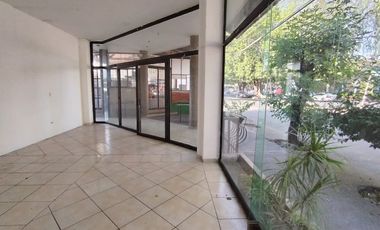 LOCAL EN RENTA SOBRE AV.  EJERCIITO NACIONAL