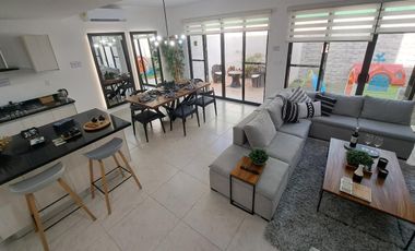 Casa de 3 Recamaras en Venta den Playa del Carmen