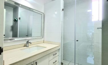 VENTA DE LOCAL COMERCIAL EN ESTRENO, EN SANTIAGO DE SURCO