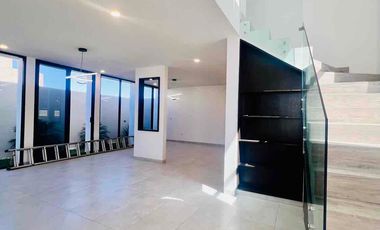 Preciosa casa en venta con Roof Top