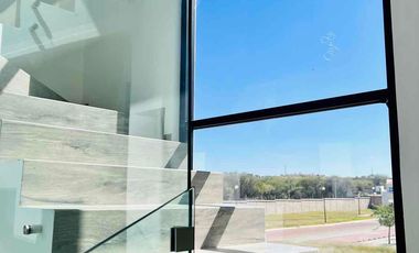 Preciosa casa en venta con Roof Top