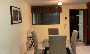 Casa amueblada en condominio privado en renta en Colomos Providencia