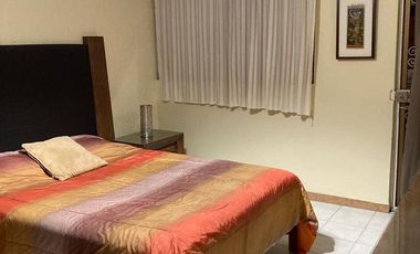 Casa amueblada en condominio privado en renta en Colomos Providencia