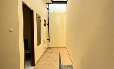 Rumah Dijual Baru Area Rawamangun Pulogadung Jakarta Timur Dalam Komplek Dekat Pusat Bisnis [AR063]