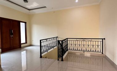 Rumah Dijual Baru Area Rawamangun Pulogadung Jakarta Timur Dalam Komplek Dekat Pusat Bisnis [AR063]