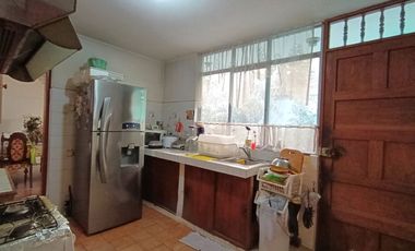 Venta De Espaciosa Casa En La Calera De La Merced – Ideal Para Familias O Inversión