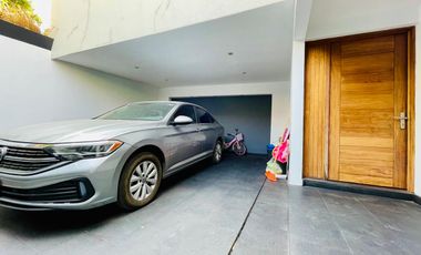 CASA EN VENTA COLONIA LAS PEÑAS