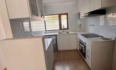 CASA  SAN FRANCISCO DE LIMACHE RECIEN REMODELADA BUENAS TERMINACIONES