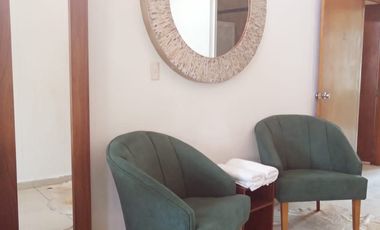 Departamento amueblado a pie de calle