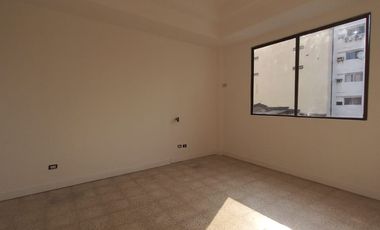 ALQUILER DE ACOGEDORES DEPARTAMENTOS EN CENTRO DE GUAYAQUIL.
