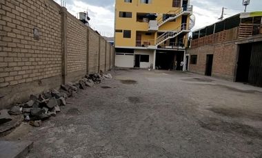 ALQUILO LOCAL 600m2 PARA CAR WASH, DEPOSITO, COCHERA, TALLER, ALMACEN, CHORRILLOS
