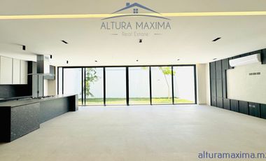 Lujosa Casa Nueva en Venta Villa Verona Zona Andares Zapopan