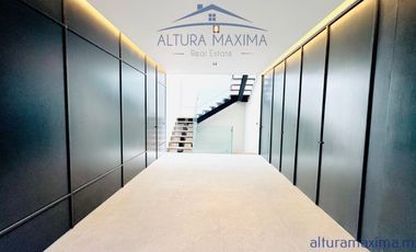 Lujosa Casa Nueva en Venta Villa Verona Zona Andares Zapopan
