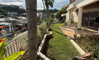 5 Bedroom Villa in Doña Rita