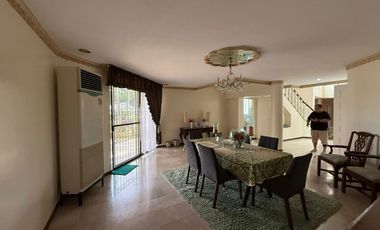 5 Bedroom Villa in Doña Rita