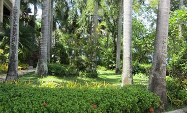 Resale Two Bedrooms Beach Condo Unit in Coral Point