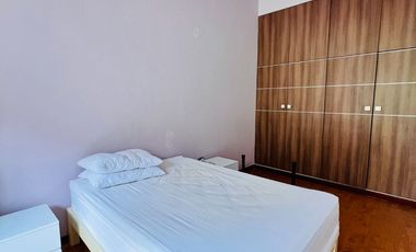 VENTA DE HERMOSA CASA  FRENTE A PARQUE, LOS ALAMOS