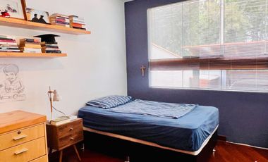 VENTA DE HERMOSA CASA  FRENTE A PARQUE, LOS ALAMOS