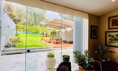 VENTA DE HERMOSA CASA  FRENTE A PARQUE, LOS ALAMOS