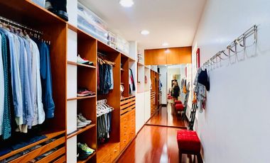 VENTA DE HERMOSA CASA  FRENTE A PARQUE, LOS ALAMOS