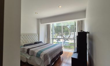 Buscas Dpto 3 dorm, 2 cocheras, balcon,157 m2 en San Isidro a precio de ocasion? US $ 360,000