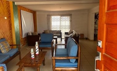 Se vende casa de 5 dormitorios en Urb.Villa Marina en salinas.(JP)