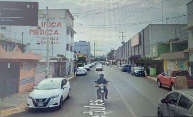 Casa en venta en villa de las flores, coacalco. en avenida principal