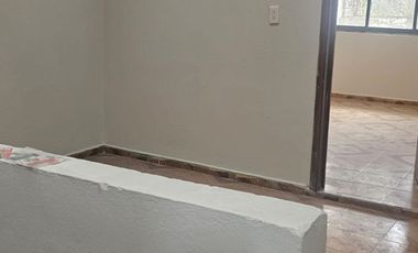 Casa en venta en villa de las flores, coacalco. en avenida principal