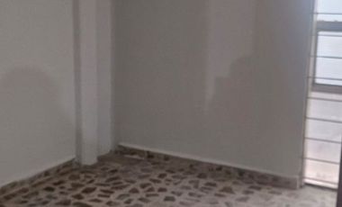 Casa en venta en villa de las flores, coacalco. en avenida principal