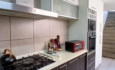 DUPLEX IMPECABLE 4 DORMITORIOS EN CHACARILLA SURCO