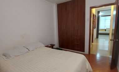 En Machala Se Alquila Casa Amoblada Independiente con Garaje interno para 7 vehículos, apta para Empresa, Institución