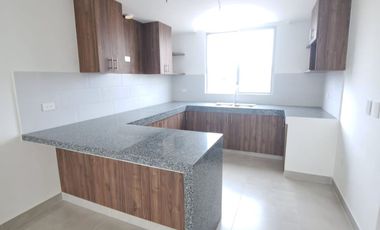 Se Vende Casa de ESTRENO en Venta en la Urb. Amalfi