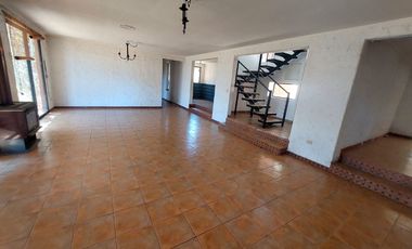 HERMOSA CASA/PARCELA CON VISTA AL VALLE, REBAJADA!!!