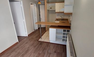 ARRIENDO DEPTO COMO NUEVO, METRO MONEDA, SEGURIDAD Y TRANQUILO EDIFICIO