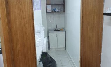 LOOCAL A SOLO 2 CUADRAS METRO PLAZA EGANA, CON BAÑO