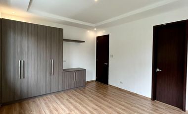 Luxury Dream Home - Modern House for Sale in Tahanan Village.