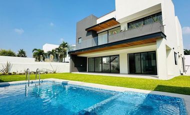 CASA NUEVA EN FRACCIONAMIENTO PARAISO COUNTRY, MORELOS
