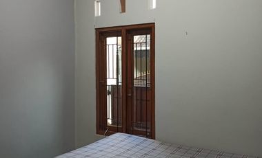 Dijual Segera Rumah Minimalis Semi Furnish Mepet Kampus PPPG Kesenian