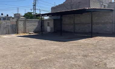 TERRENO DE 400m2 EN RENTA BARDEADO CERCA DE AV DE LA LUZ
