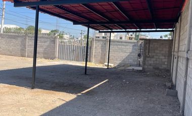 TERRENO DE 400m2 EN RENTA BARDEADO CERCA DE AV DE LA LUZ