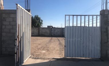 TERRENO DE 400m2 EN RENTA BARDEADO CERCA DE AV DE LA LUZ