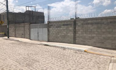 TERRENO DE 400m2 EN RENTA BARDEADO CERCA DE AV DE LA LUZ