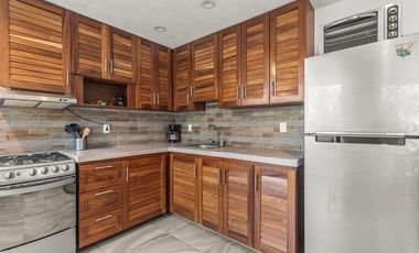 Condominio en Venta Amueblado | Vistas Espectaculares al Mar | Conchas Chinas, Puerto Vallarta